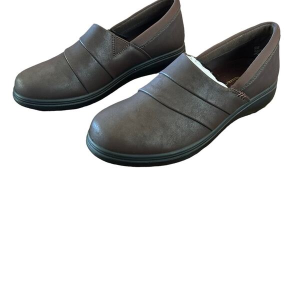 Easy Street Maybell Brown Slip on Loafers Comfort Shoe NEW  Size 9 - Picture 1 of 11